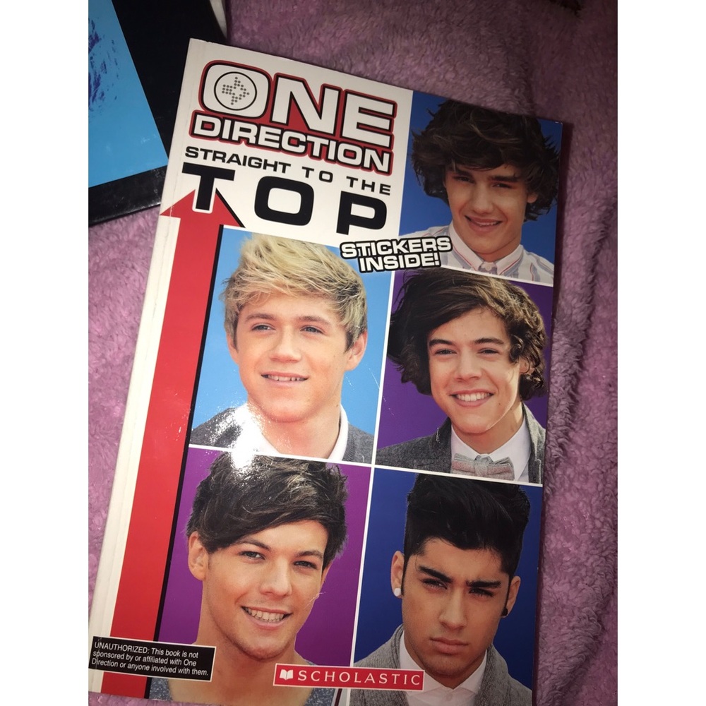 One Direction small book